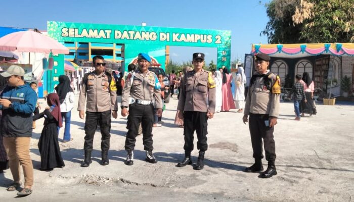 Polsek Asakota Hadir Berikan Rasa Aman di Tengah Wisuda Universitas Muhammadiyah Bima