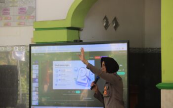 Antisipasi Kejahatan Siber, SMAN 5 Tuban Gelar Sosialisasi Etika Pemanfaatan AI