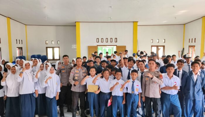 Sat Binmas Polres Sumbawa Barat Edukasi Siswa tentang Kenakalan Remaja