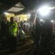 Sinergitas Personel Polsek Brang Rea dan Anggota Koramil 1628 -01/Taliwang Dalam Pengamanan Volly Ball Bintang Bano Cup 1