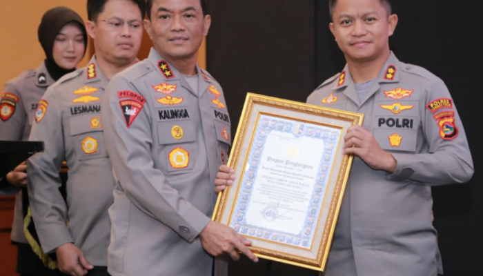 Kapolres Lombok Timur Raih Penghargaan Pelayanan Prima Predikat A dari Kapolri