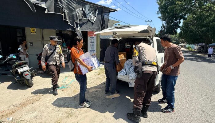 Polsek Labuhan Badas Kawal Ketat Pendistribusian Logistik Surat Suara Pilkades Karang Dima 2026