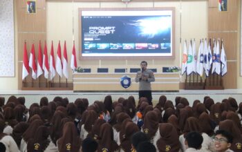 Tingkatkan Literasi Digital, SMKN 2 Tuban Edukasi Pelajar Terkait Peluang dan Risiko Teknologi AI