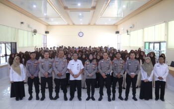 Antisipasi Kejahatan Siber, SMKN 2 Tuban Gelar Sosialisasi Etika Pemanfaatan AI
