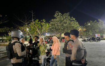 Strong Point Rinjani Polres Bima Kota Hadirkan Rasa Aman bagi Masyarakat di Malam Hari
