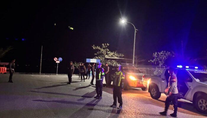 Patroli Dialogis, Piket Gabungan Fungsi Polres Bima Kabupaten Minimalisir Potensi Kriminalitas di Malam Hari