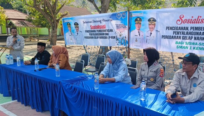 Sat Binmas Polres Dompu Edukasi Pelajar SMAN 1 Kempo tentang Bahaya Narkoba dan Kenakalan Remaja
