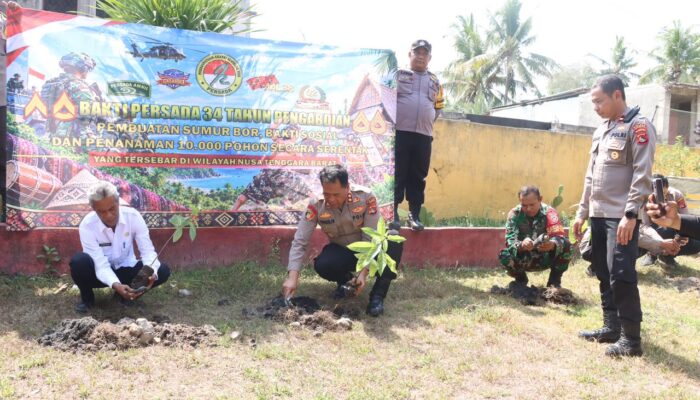 Bakti Persada 34 Tahun Pengabdian, Polsek Woja Ikuti Penanaman 10.000 Pohon Serentak