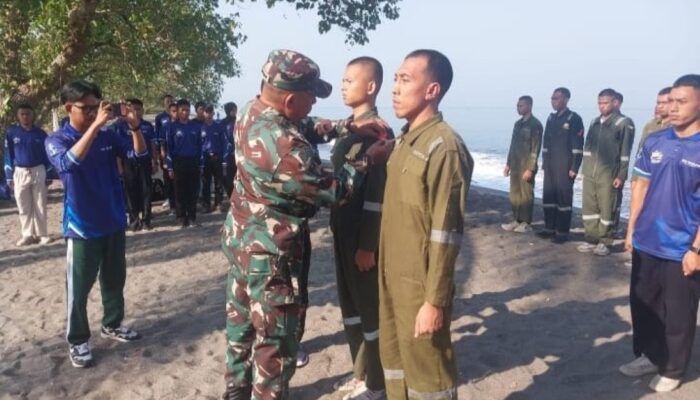 Pantai Kuranji Jadi Arena Pembentukan Mental Taruna