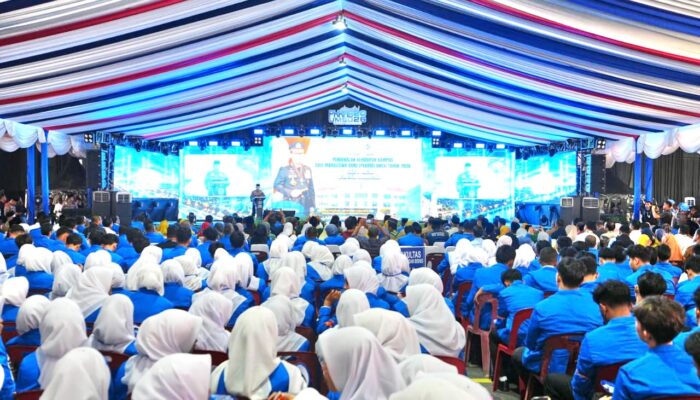 Kapolri Ajak Mahasiswa UMSU Kuasai Teknologi untuk Indonesia Emas 2045