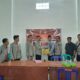 Bhabinkamtibmas Lenek Duren Pantau Pendaftaran Bakal Calon Kepala Desa, Imbau Masyarakat Jaga Kondusivitas
