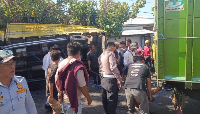 Kecelakaan Lalulintas Ganda 7 Orang Terluka, Unit Gakkum Satlantas Polres Bima Kabupaten Gelar Oleh TKP