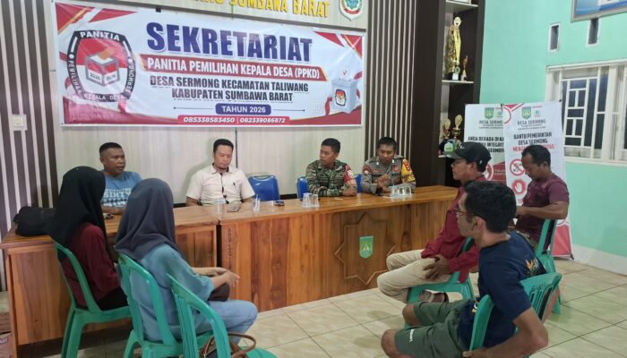 Antisipasi Gangguan Kamtibmas, Bhabinkamtibmas Hadiri Rakor Solusi Warga Belum Masuk DPT Pilkades Sermong