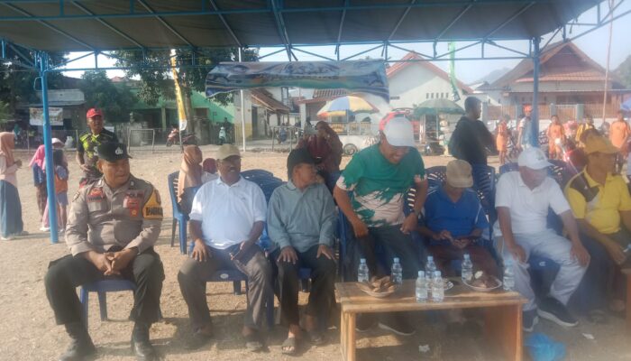 Sinergi Bhabinkamtibmas Desa Goa Kawal Pembukaan Turnamen Sepak Bola Tingkat SD Se-Kecamatan Jereweh
