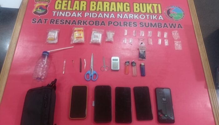 Pengembangan Operasi Penggerebekan Sarang Narkoba: Tim Gabungan Polres Sumbawa dan BNNK Sasar TKP 2 di Uma Sima, 3 Pemuda Ringkus Beserta 12 Poket Sabu