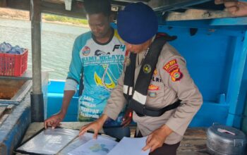 Sat Polairud Polres Bima Kota Gelar Patroli Perairan Kolo, Imbau Nahkoda Utamakan Keselamatan Berlayar