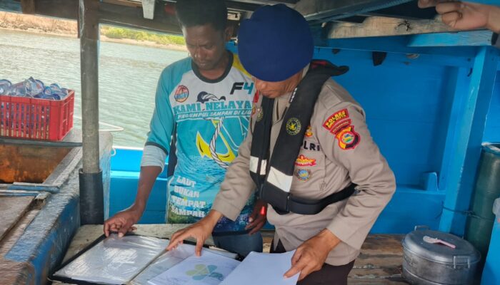 Sat Polairud Polres Bima Kota Gelar Patroli Perairan Kolo, Imbau Nahkoda Utamakan Keselamatan Berlayar