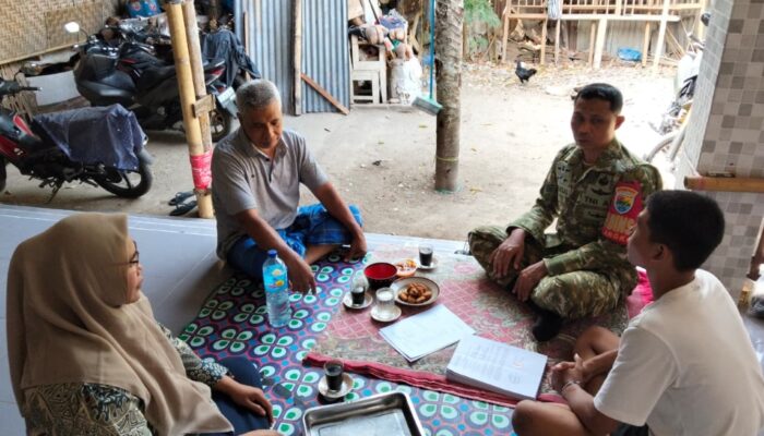 Babinsa Langko Dampingi Pemuda, Sosialisasikan Rekrutmen TNI AD 2027