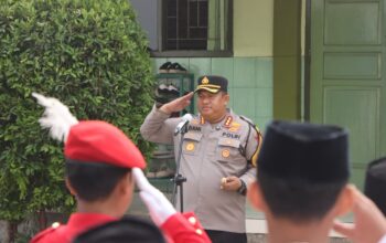 Program Polisi Peduli Pendidikan, Kapolresta Tuban Edukasi Pelajar SMP Techno Insan Kamil Jauhi Tawuran dan Bullying