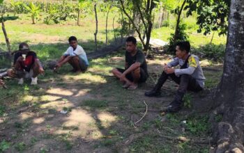 BHABINKAMTIBMAS DESA SONGGAJAH SAMBANGI WARGA, AJAK DUKUNG KETAHANAN PANGAN DAN WASPADA PENIPUAN