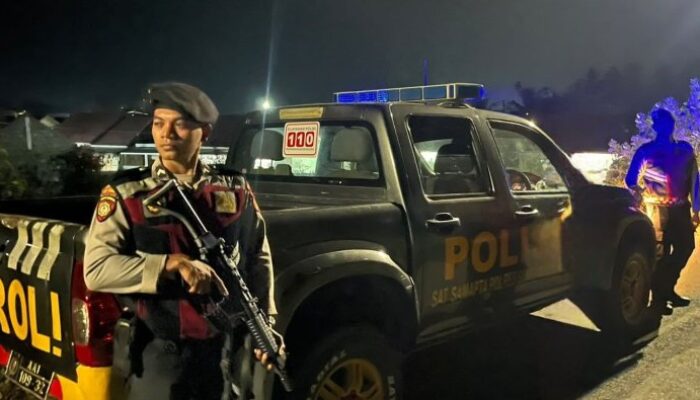 Cegah Kejahatan Dini Hari, Polisi Patroli Blue light Sisir Kawasan Rawan di Taliwang
